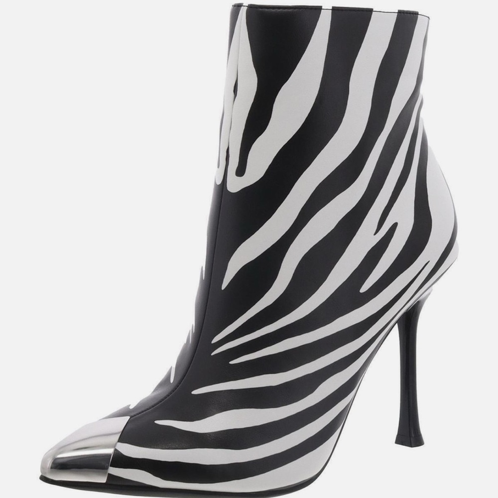 INC WOMENS ROHESE POINTED TOE ZIPPER ANKLE BOOTS SHOES 
Size 7.5 
NIB